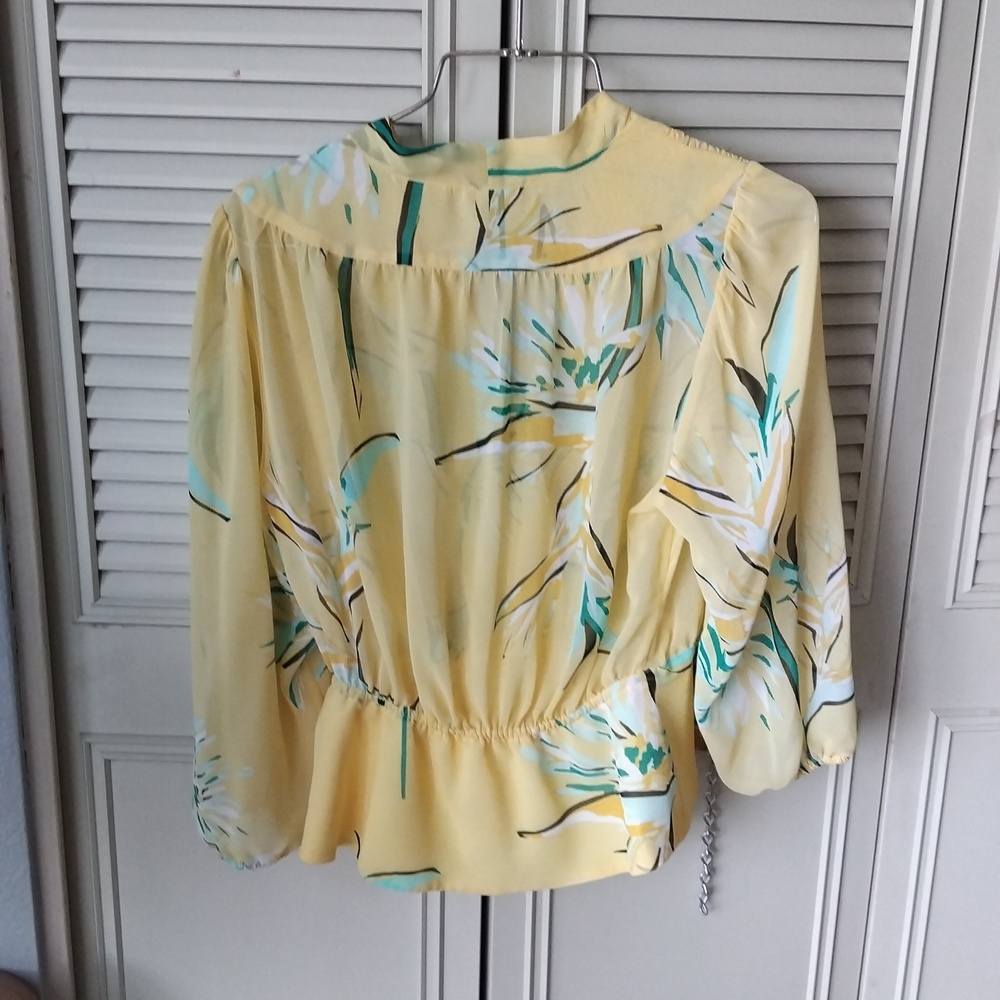 Blouse - Picture 3 of 5